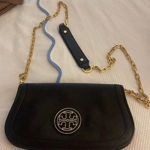 Tory Burch crossbody with chain